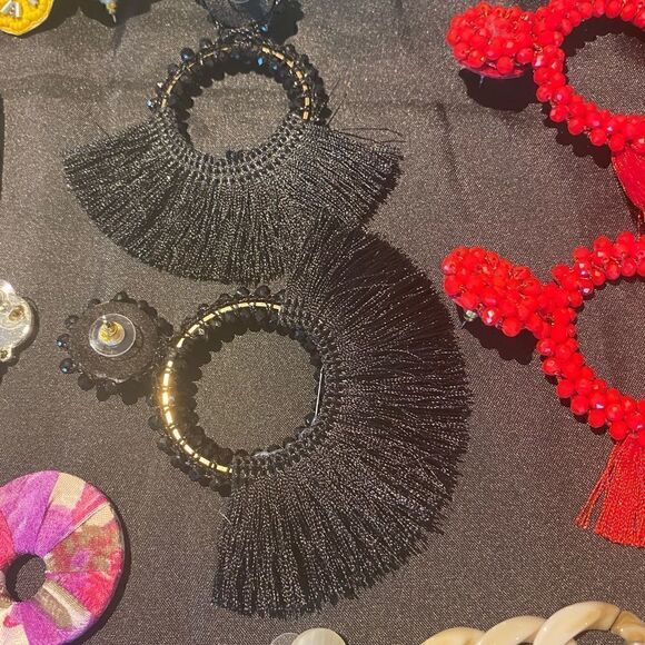 14 Pairs of fun pierced earrings- multicolor. Sold as a bundle. - Picture 8 of 14